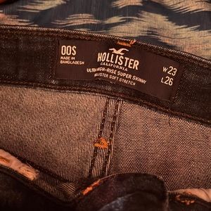 Hollister jeans